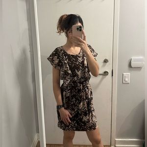 Gap patterned ruffled dress